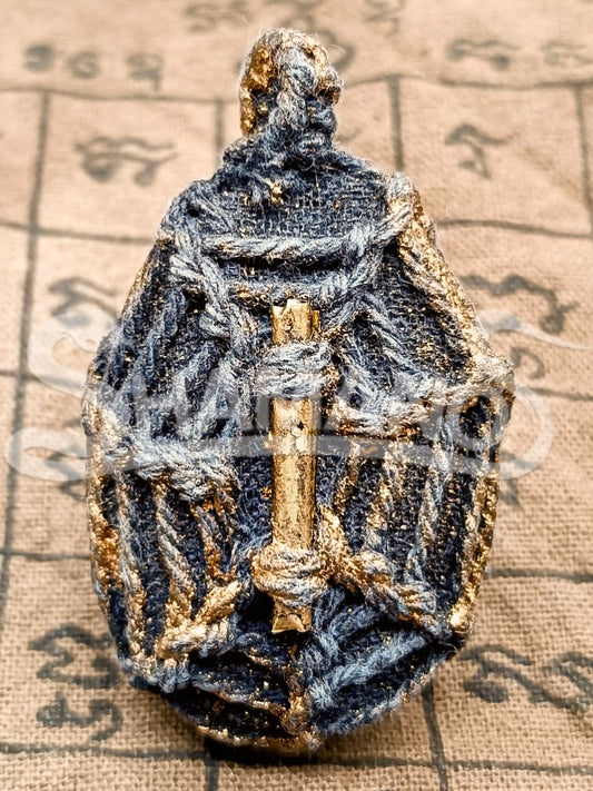 Amuleto PORTAFORTUNA CONTRO LE ENERGIE NEGATIVE - CONCHIGLIA CON TAKRUT